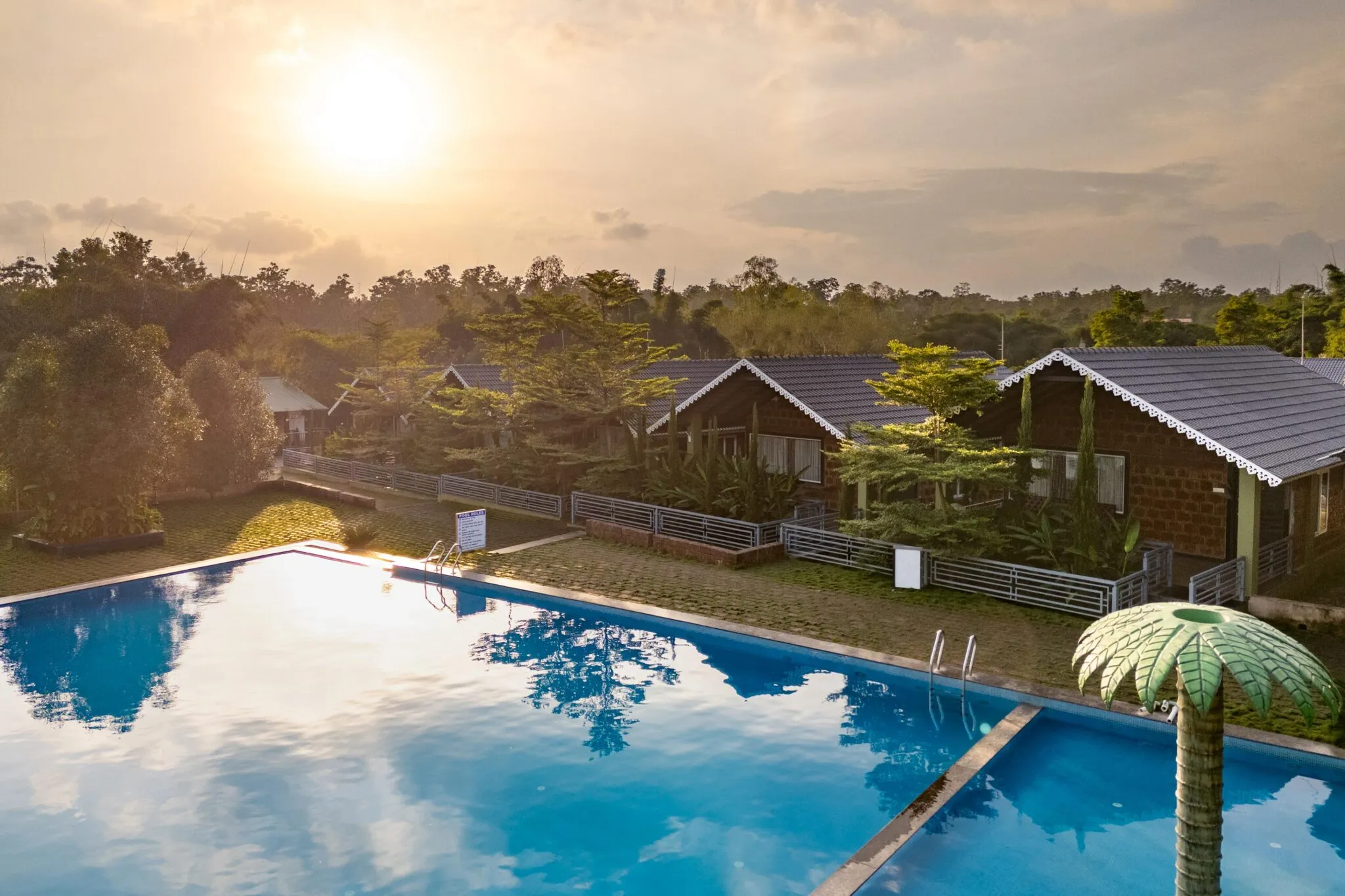 resort-booking-2048x1365