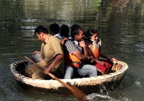 dandeli-coracle-boat